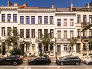 Herenhuis te koop Antwerpen (RBU59430)