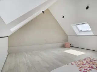 Huis gemengd gebruik te koop Sint-Amandsberg (RBU60029)