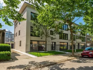 Gelijkvloers te huur Merksem (RBU60244)