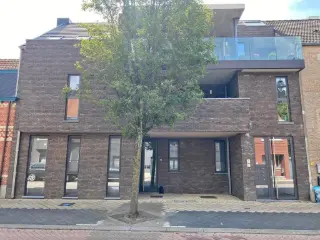 Opbrengsteigendom te koop Balen (RBU60648)