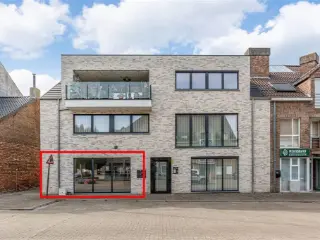 Gelijkvloers te koop Oostham (RBU60851)