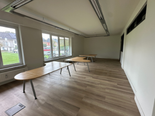 Commercial building for rent Edegem (RBU61496)