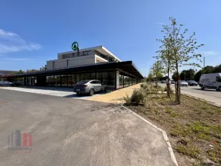 Handelspand te huur Veurne (RBU61757)