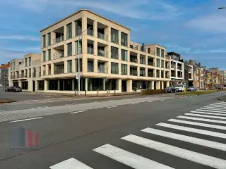 Commercial building for rent Brugge (RBU61829)