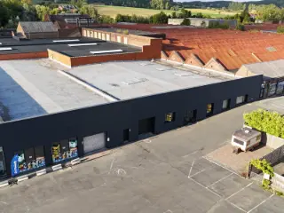 Commercial building for rent Ronse (RBU62363)