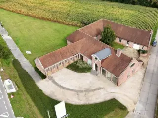 Surface commerciale à vendre Ouwegem (RBU62636)