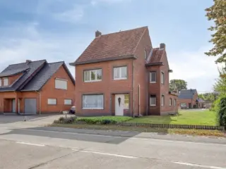 Residence for sale Mol (RBU64333)