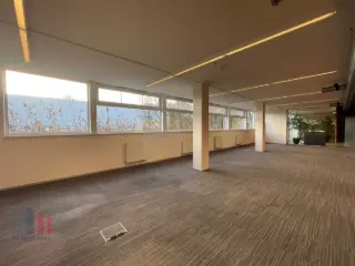 Bureaux à louer Aalter (RBU65607)