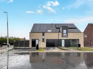 Huis te koop Oostrozebeke (RBU65813)