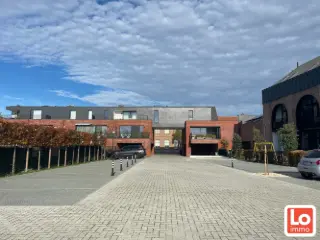 Garage for rent Beervelde (RBU66174)