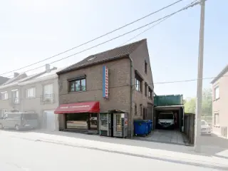 Commercial building for sale Lede (RBU66748)