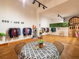 Commercial building for rent Antwerp (RBU67216)