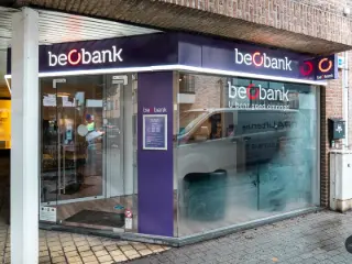 Commercial building for rent Haacht (RBU67489)