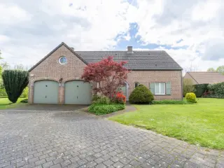 Villa te huur Lasne (RBU67956)