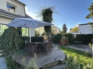 Handelspand te koop Strassen (RBU68165)