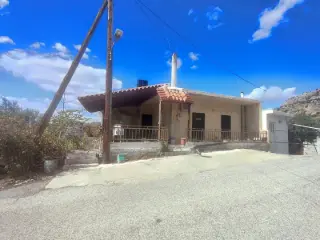 Maison à vendre Vahos (RBU68275)