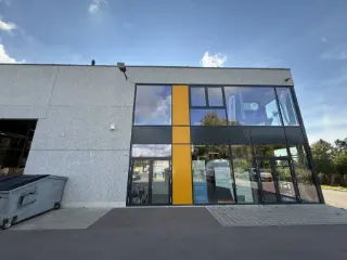 Industrial building for rent Dippach (RBU68848)