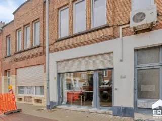 Commercial building for rent Sint-Pieters-Leeuw (RBU69328)