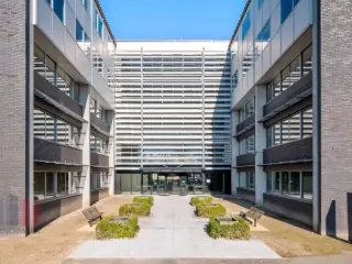 Bureaux à louer Merelbeke (RBU69720)