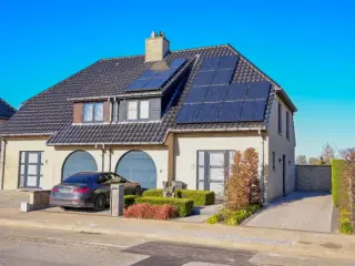 Villa te koop Eernegem (RBU70162)