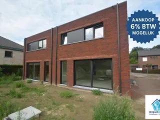 Huis te koop Lippelo (RBU70624)