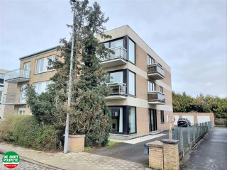 Garage à louer Sint-Andries (RBU71721)