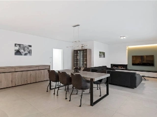 Rez-De-Chaussée à vendre Brasschaat (RBU71898)