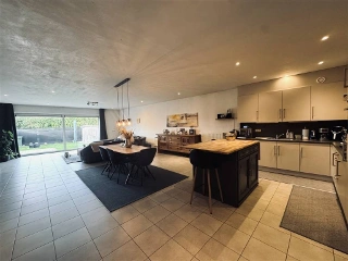 Residence for rent Sint-Gillis-Waas (RBU73067)