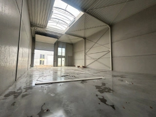 Industrie te huur Drogenbos (RBU73405)