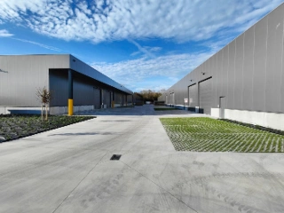 Surface industrielle à vendre Bruges (RBU75465)