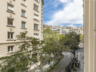Apartment for sale Barcelona (RBU75957)