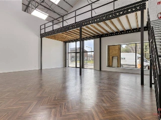 Handelspand te huur Sint-Eloois-Vijve (RBU76224)