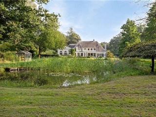 Villa te koop Brasschaat (RBU76233)