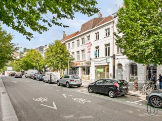 Opbrengsteigendom te koop Kortrijk (RBU76961)