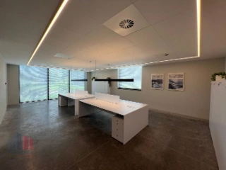 Bureaux à louer Nazareth (RBU77444)