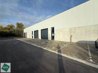 Industrial building for rent Halle (RBU78056)