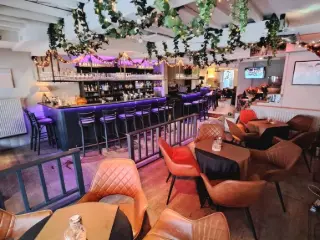 Business surface for sale Brugge (RWC33986)