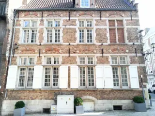 Herenhuis te koop Brugge (RWC37311)