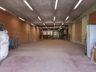 Industrial building for rent Sint-Niklaas (RWC39370)