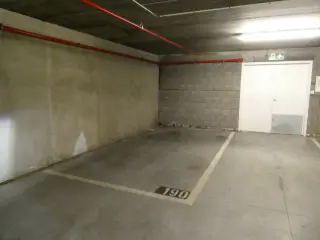Parking for rent Antwerp (RWC39516)