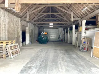 Bien divers à vendre Menen (RWC40502)