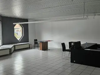 Office space for rent Eksaarde (RWC40979)