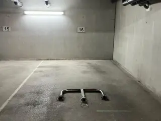 Garage à vendre Molenbeek-Saint-Jean (RWC41200)