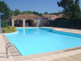 Residence for rent La Motte (VAJ02630)