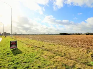 Development site for sale Neuville (VAL85228)