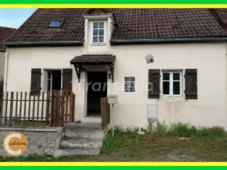 Maison à vendre Saint-Pierre-le-Moûtier (VAN43017)