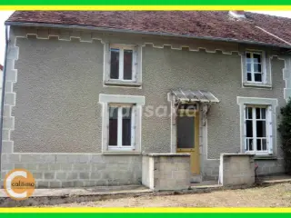Residence for sale Dun-le-Palestel (VAW38256)