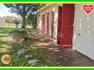 Huis te koop Nérondes (VAW68801)