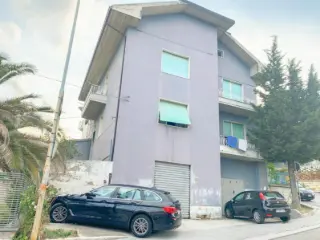 Immeuble mixte à vendre Ascoli Piceno (VAX24244)
