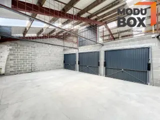 Garage à louer Faulx-les-Tombes (VAX86263)